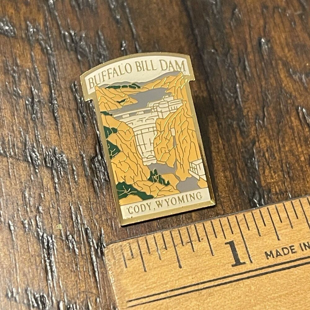 VTG Buffalo Bill Dam Travel Souvenir Lapel Pin Cody Wyoming Shoshone River